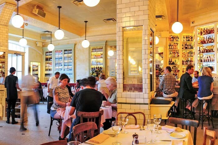 Bistro La Gi 22