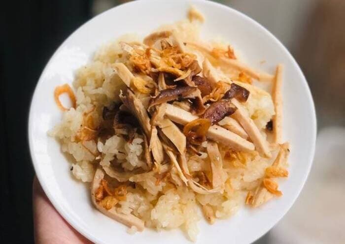 Món xôi gà xé sau khi hoàn thiện