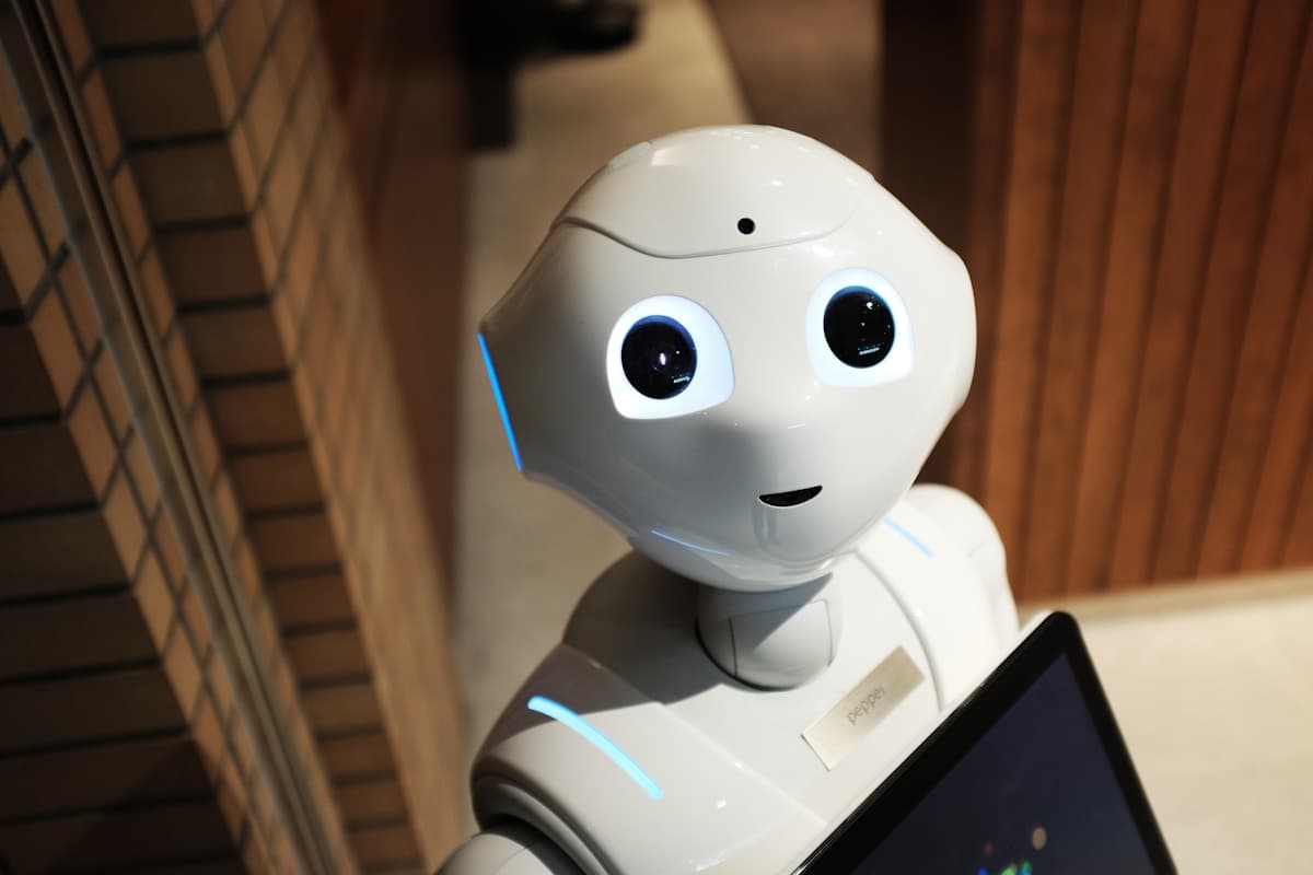 Thumb: Ai Robot Technology