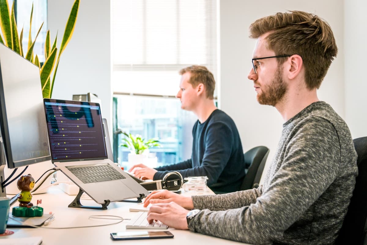 Thumb: Software Developer Coding