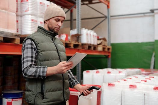 P9 Thumb Logistics Packing Labeling
