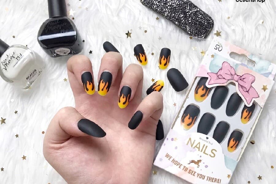 Vat-dung-Nail