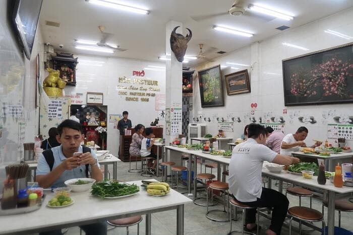 Khi kinh doanh đồ ăn sáng cần lưu ý phục vụ nhanh chóng