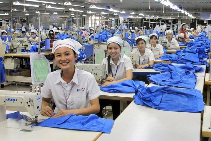 Kinh nghiệm mở xưởng may chuẩn bị vốn