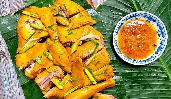 Thành phẩm gà ủ muối hoa tiêu