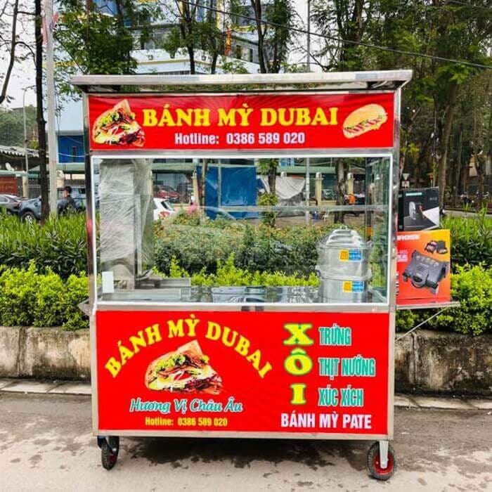 Mẫu xe đẩy có bàn chế biến rộng rãi