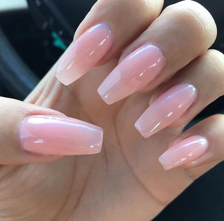 pink tips nails