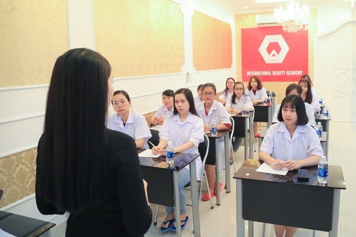 ho-tro-dao-tao-nhan-vien