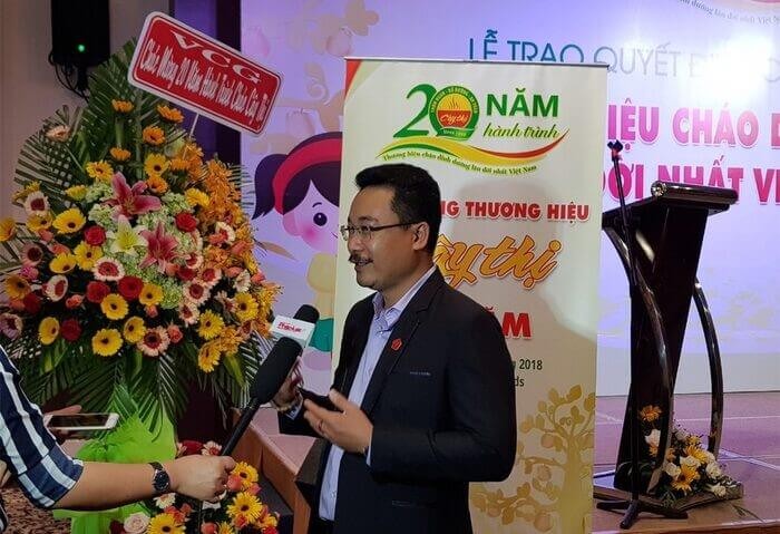 Lễ trao quyết định thương hiệu cháo lâu đời nhất Việt Nam của Cây Thị