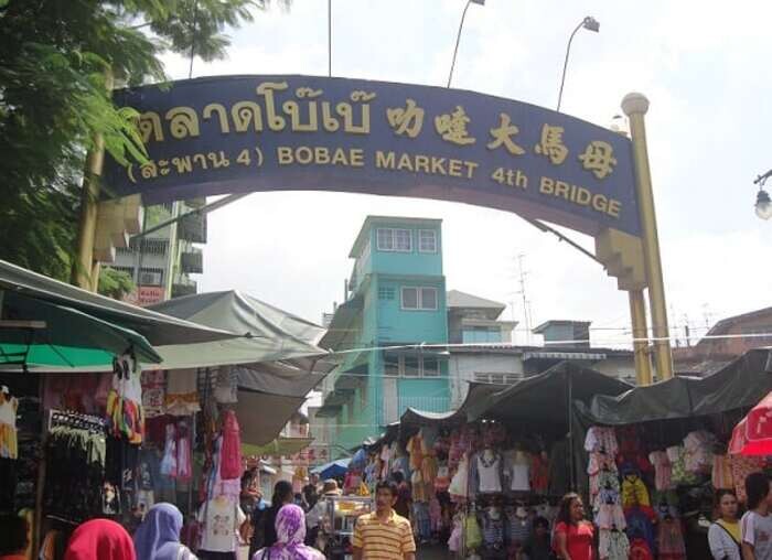 Chợ bán quần áo sỉ ở Thái Lan 