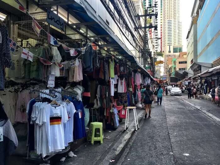 Mở shop quần áo với 30 triệu nhập hàng từ Thái Lan
